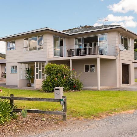 Waitangi Beach House Exterior photo