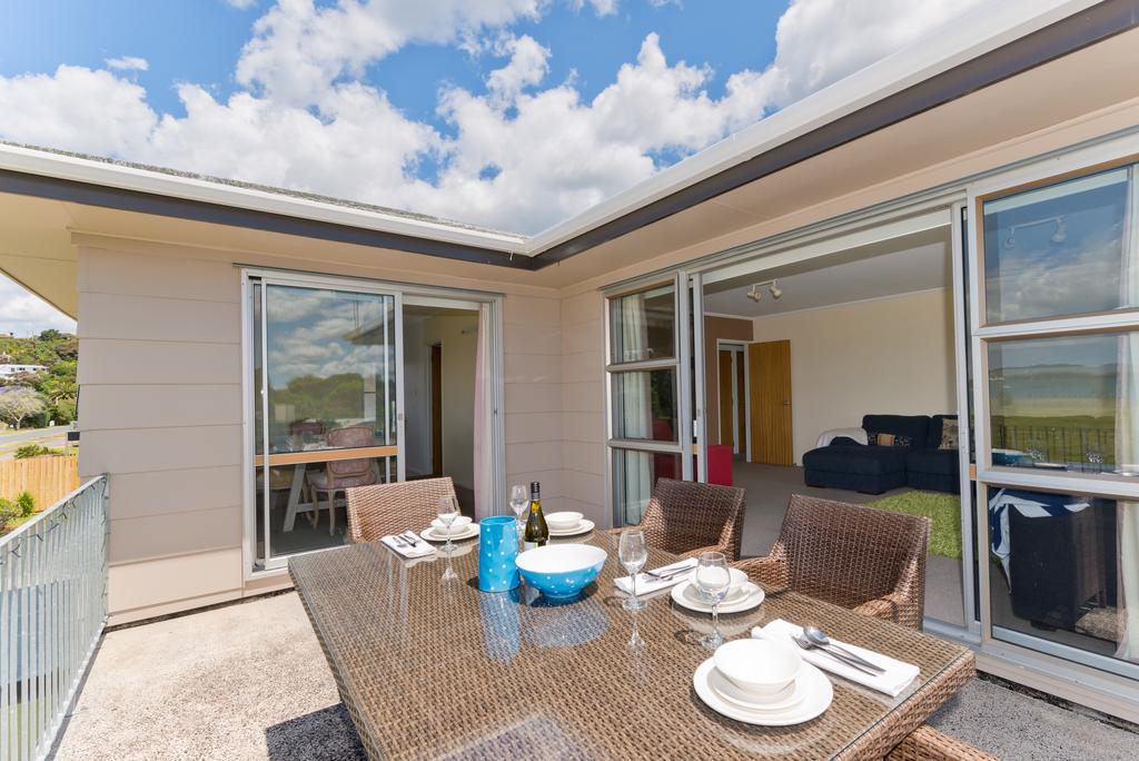 Waitangi Beach House Room photo